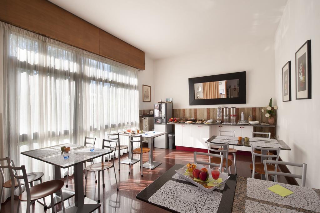 Hotel Caselle San Lazzaro di Savena Buitenkant foto